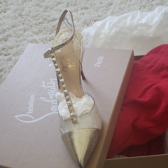 Shoes - Picture 1 of 2